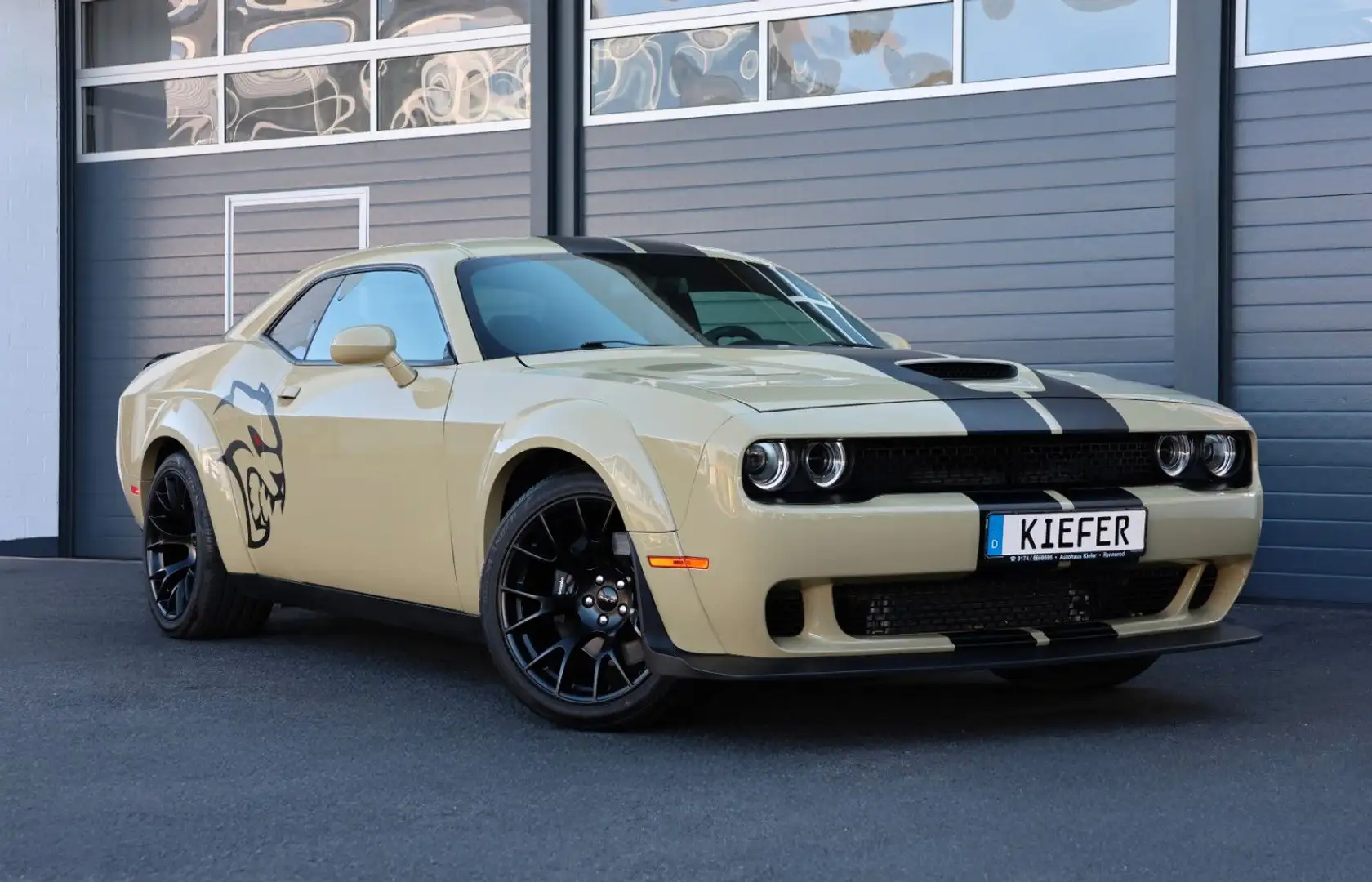 Dodge Challenger 6.4 SRT/WideBody/ALPINE/BREMBO/SHZ/20 Beige - 1
