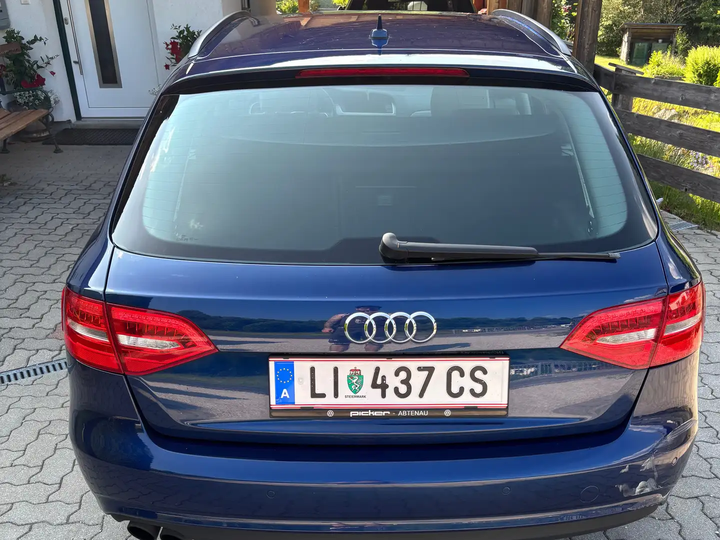 Audi A4 A4 Avant 2,0 TDI DPF Blau - 2