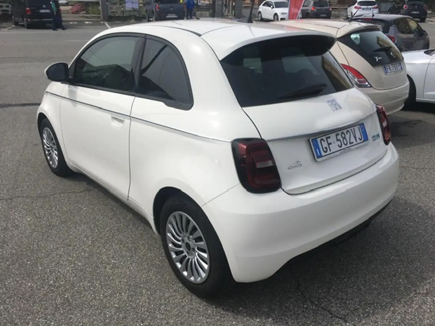 Fiat 500 Action Berlina 43 kW ***IVA deducibile*** bijela - 2