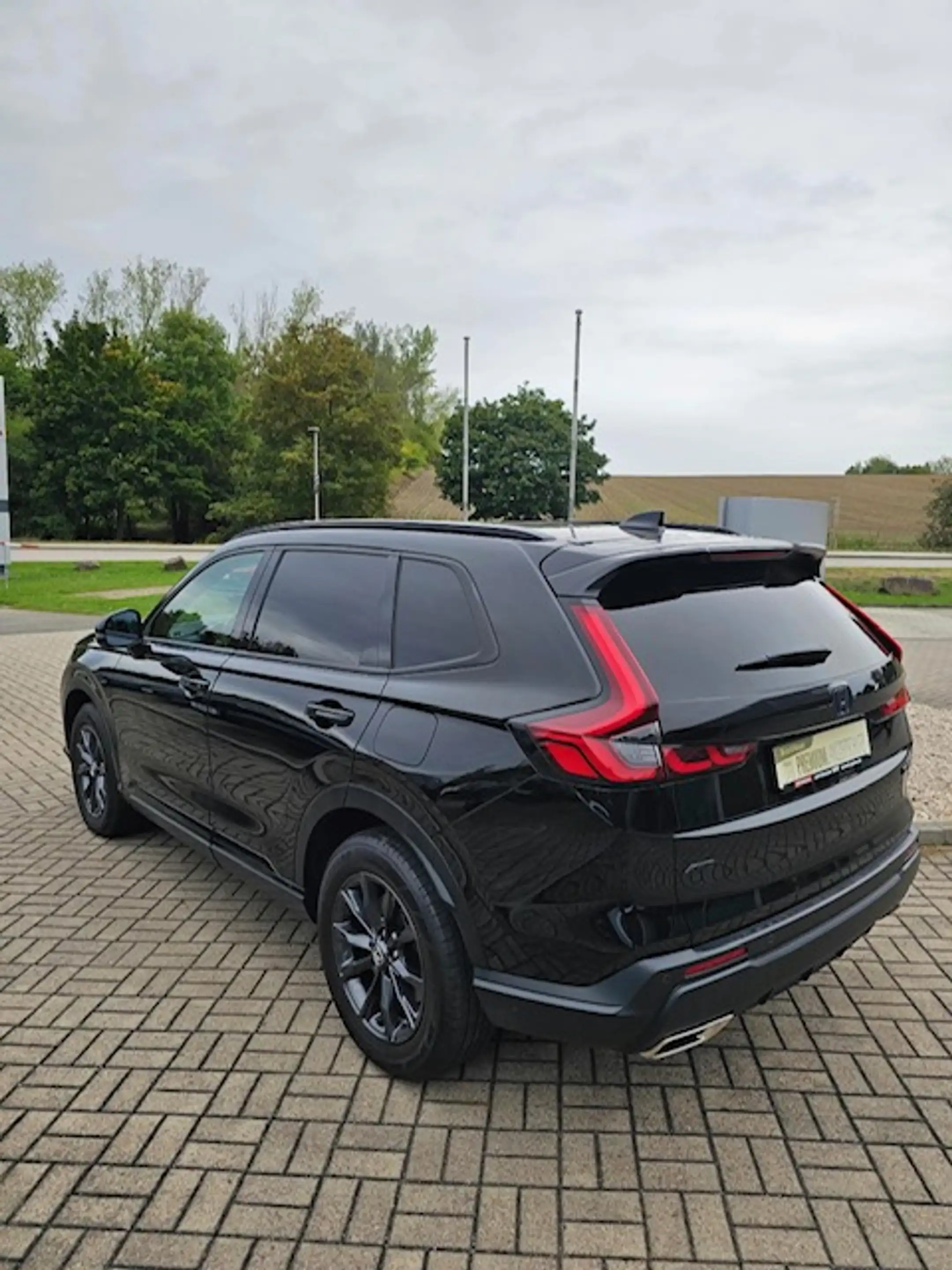 Honda CR-V e:HEV 2.0 i-MMD Hybrid AWD Advance — photo 11