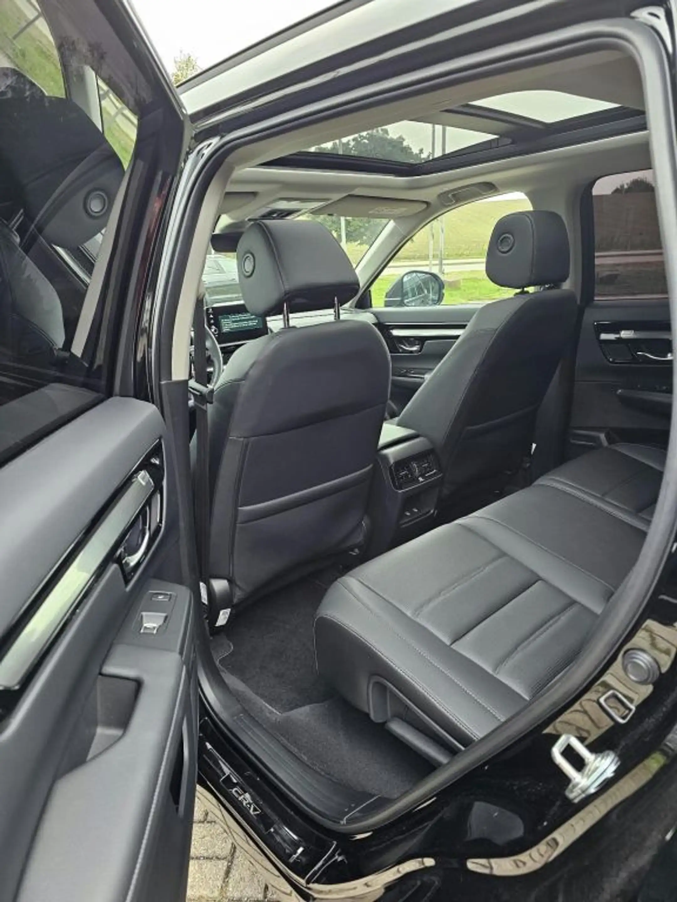 Honda CR-V e:HEV 2.0 i-MMD Hybrid AWD Advance — photo 6