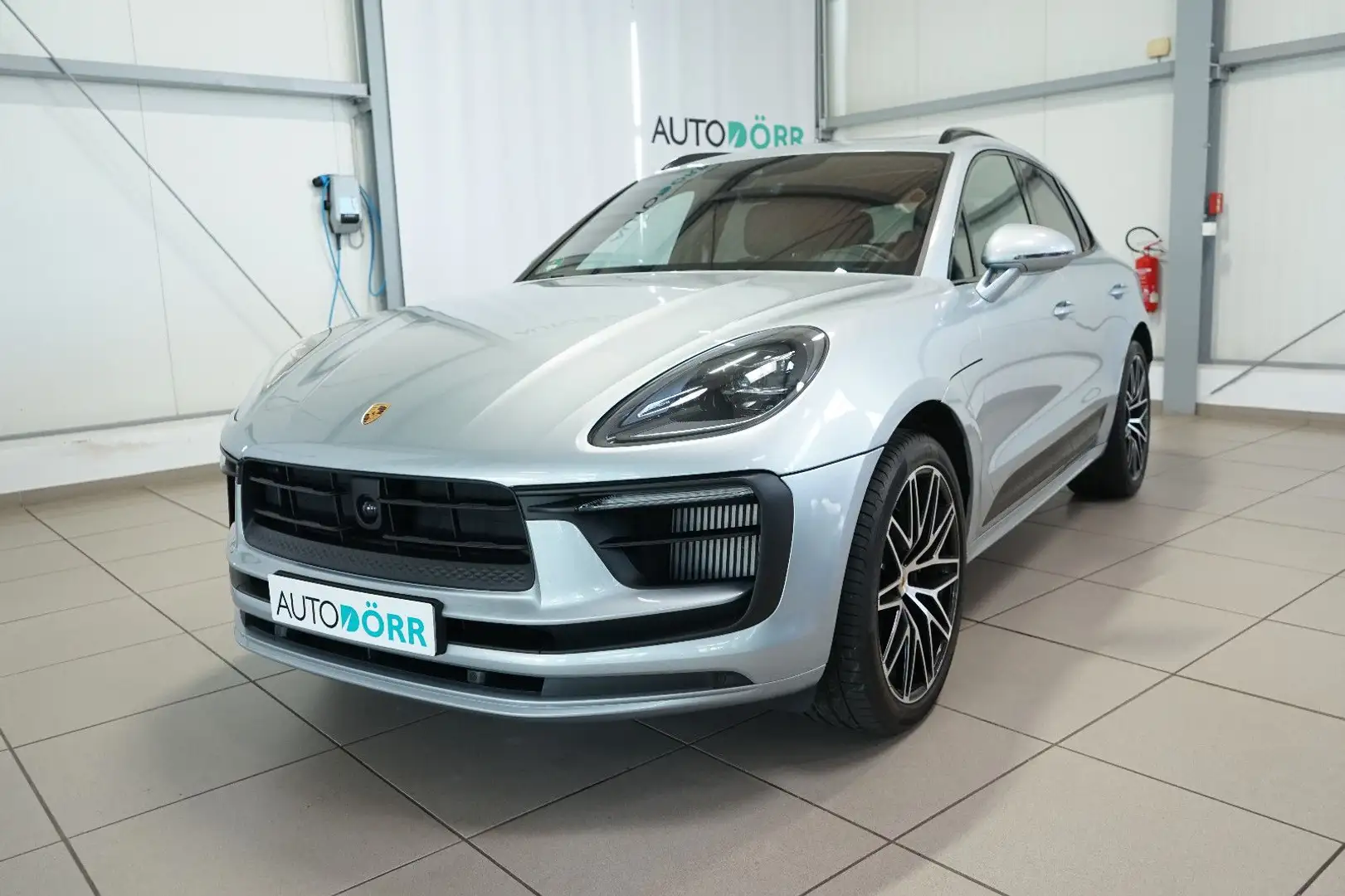 Porsche Macan S Sport Chrono+Approved+Standhz.+AHK+BOSE Silber - 1