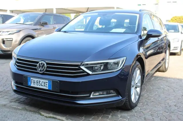 Volkswagen Passat Variant 1.6 TDI DSG Comfortline