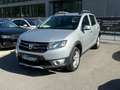 Dacia Sandero Stepway dCi 90 Grau - thumbnail 3