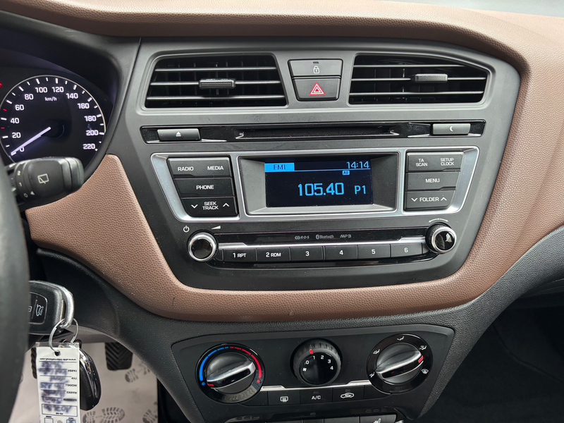 Hyundai i20 i20 1.2 Trend — photo 12