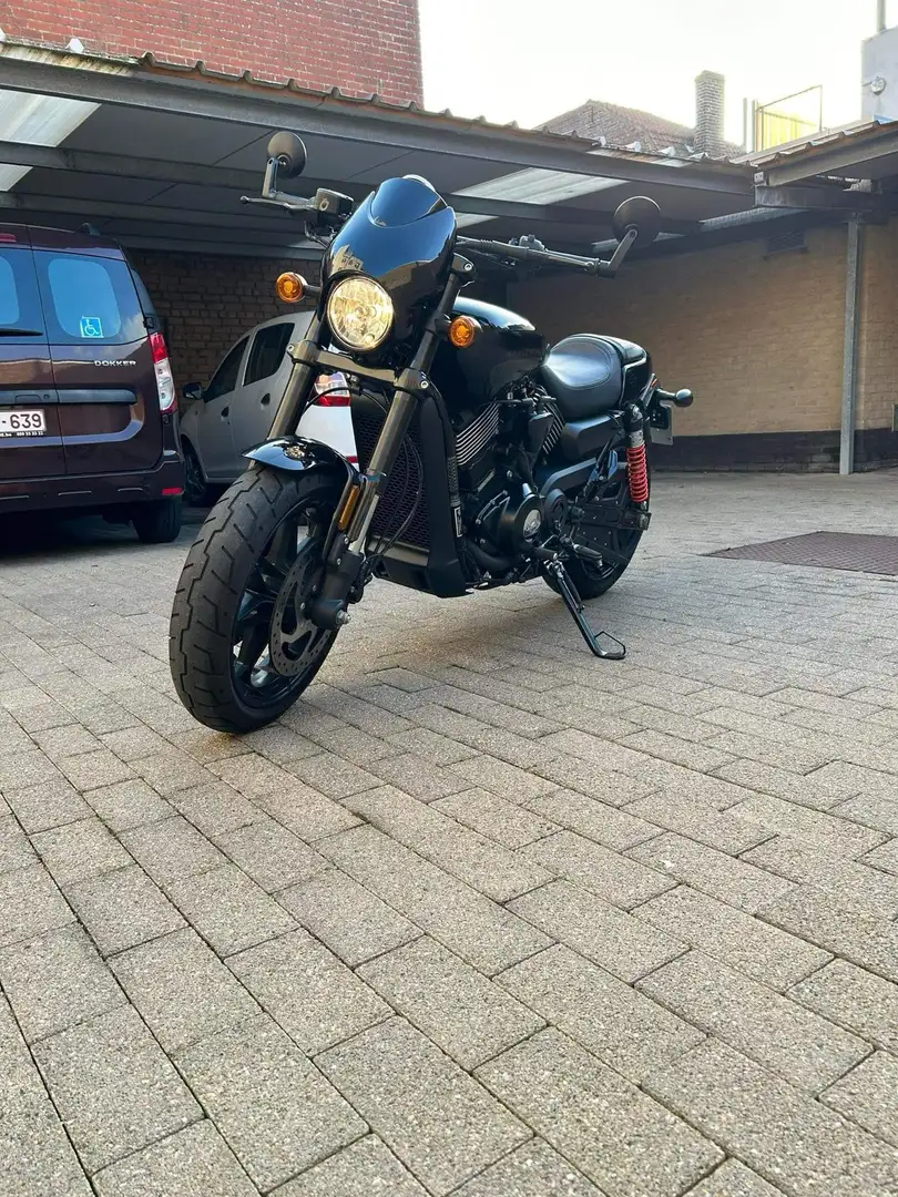 Harley-Davidson Street Rod Siyah - 1