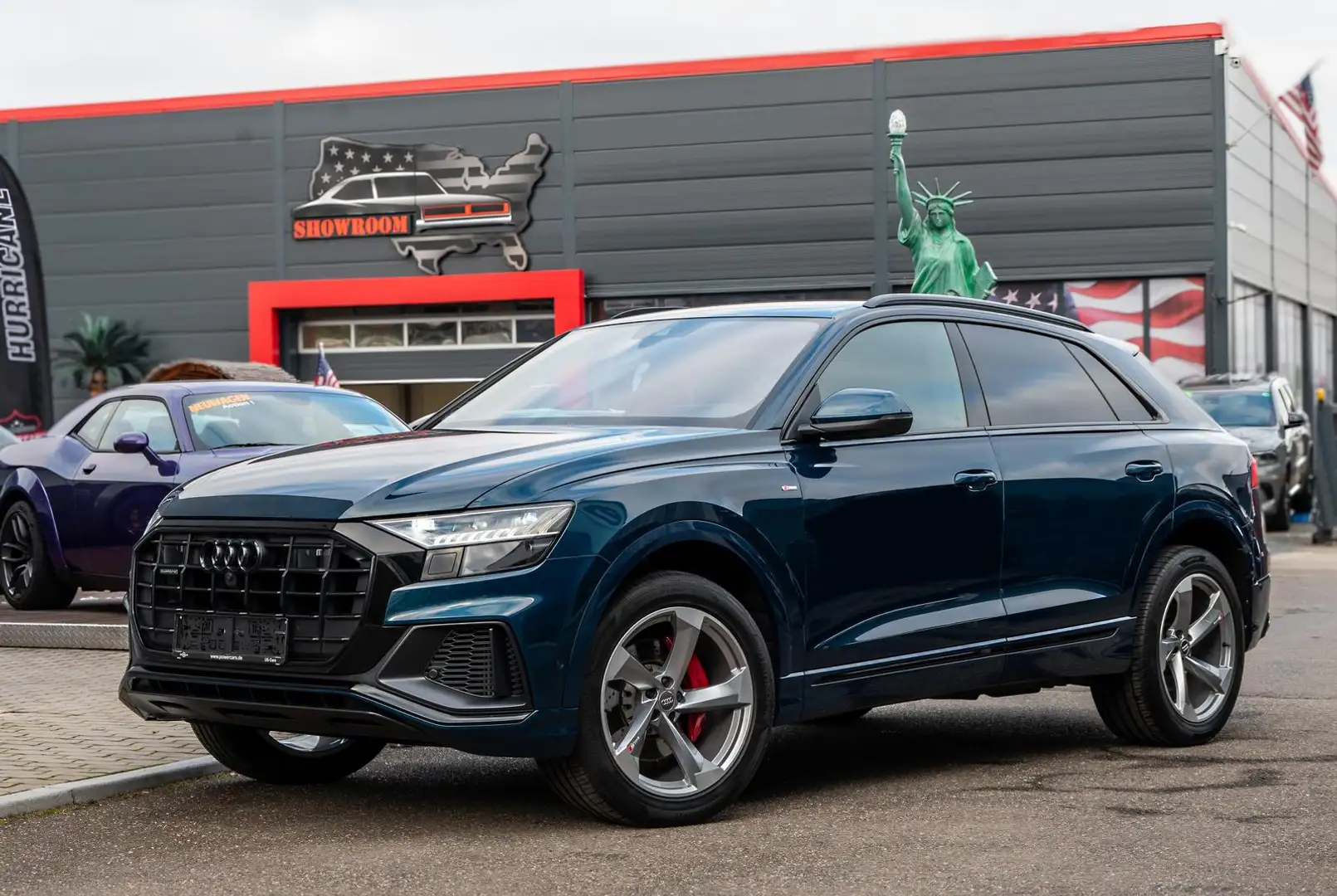 Audi Q8 55 TFSI V6 quattro, Audi Exclusive, B&O, Kék - 2