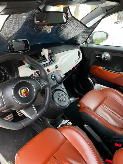 Abarth 500C 2011, foto 6