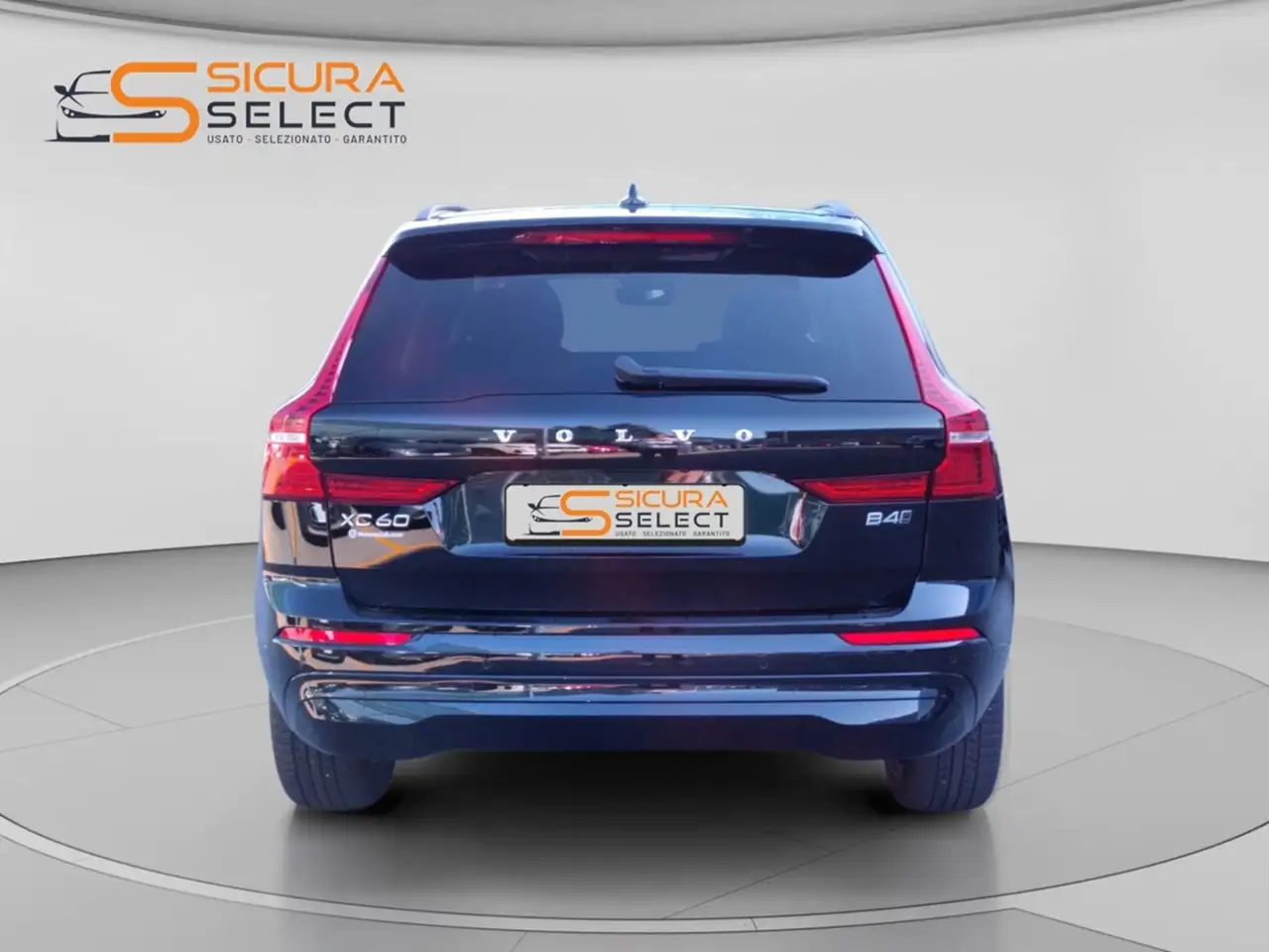 Volvo XC60 B4 (d) AWD automatico Core, миниатюра 4