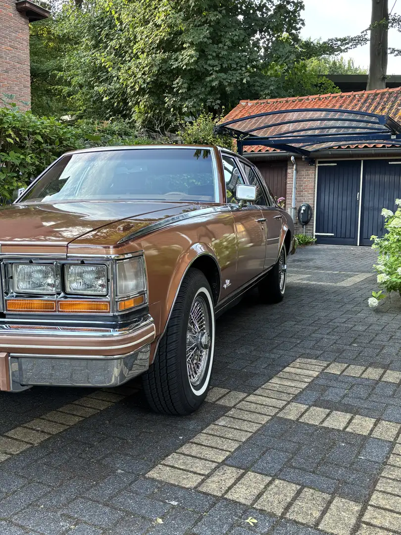 Cadillac Seville ELEGANTE Bruin - 2