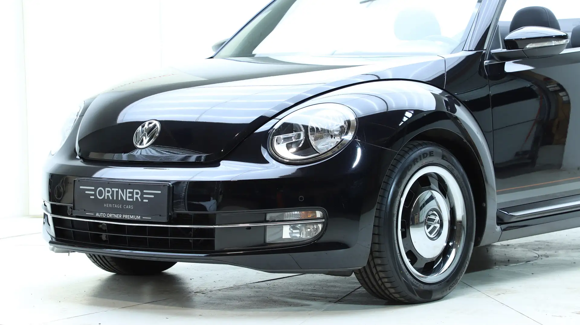 Volkswagen Beetle Cabrio 1,2 TSI BMT Cup 3 Jahre Garantie Schwarz - 2