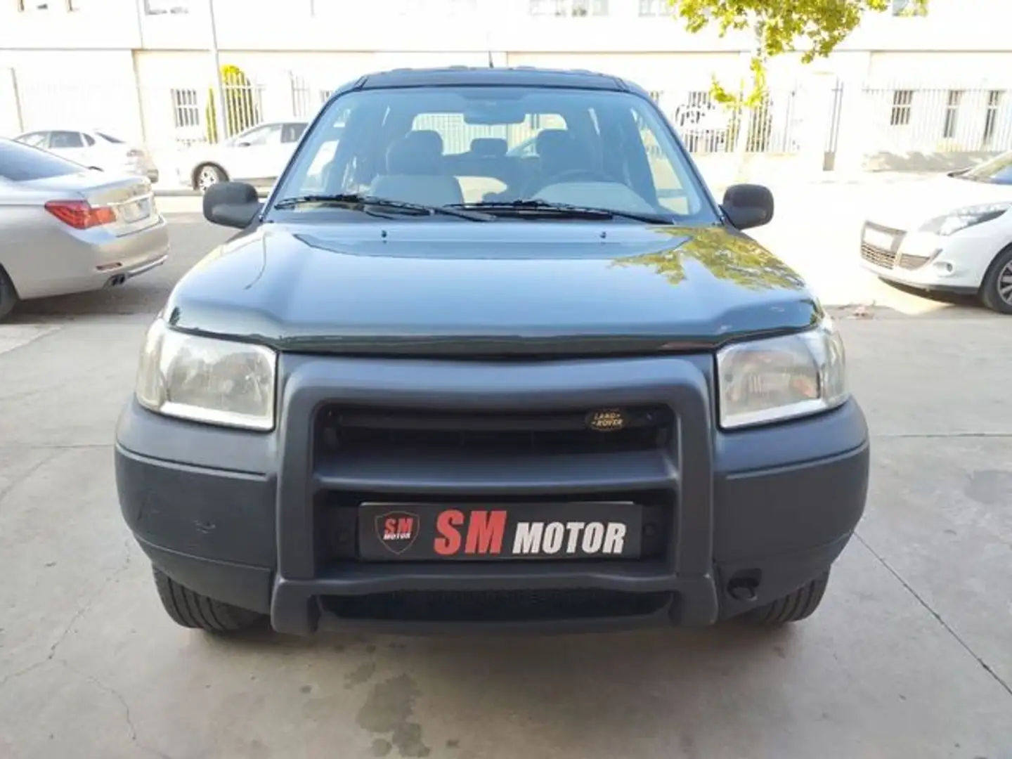 Land Rover Freelander 2.0 TD4 Noir - 2