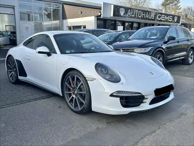 Porsche 991 Carrera 4 S Bi-Xenon Leder Navi