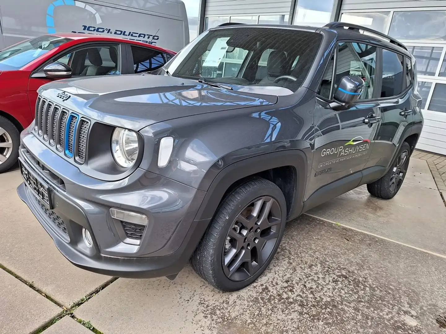 Jeep Renegade "S" 1.3 T4 PHEV 240  AT6 4xe MY21 Grau - 1
