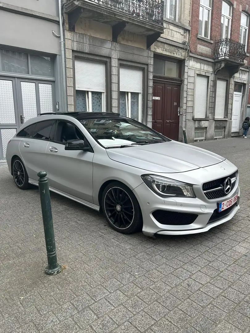 Mercedes-Benz CLA 200 pack Amg Gris - 1