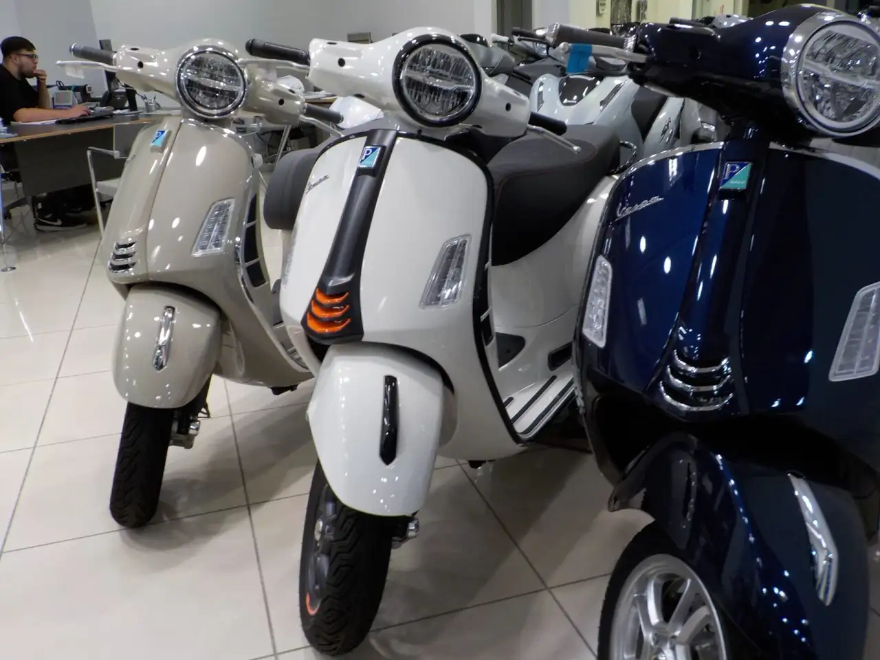 Vespa GTS 310
