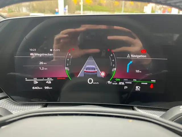 Audi Q5 e-hybrid quattro 270 KW Ansicht 10