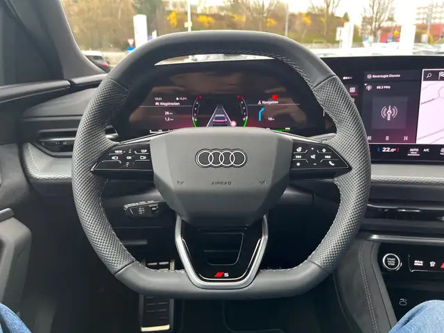 Audi Q5 e-hybrid quattro 270 KW Ansicht 9