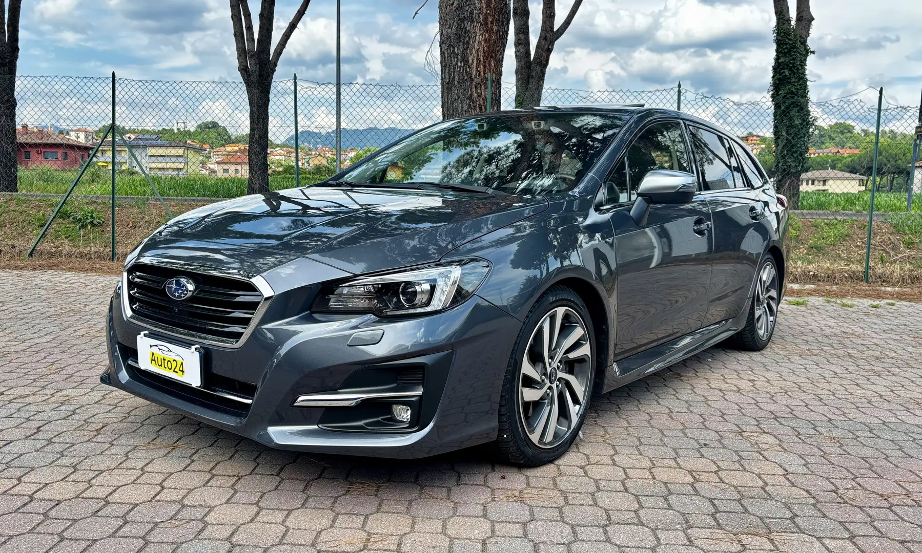 Subaru Levorg Levorg 2019 2.0i Premium lineartronic Grey - 1