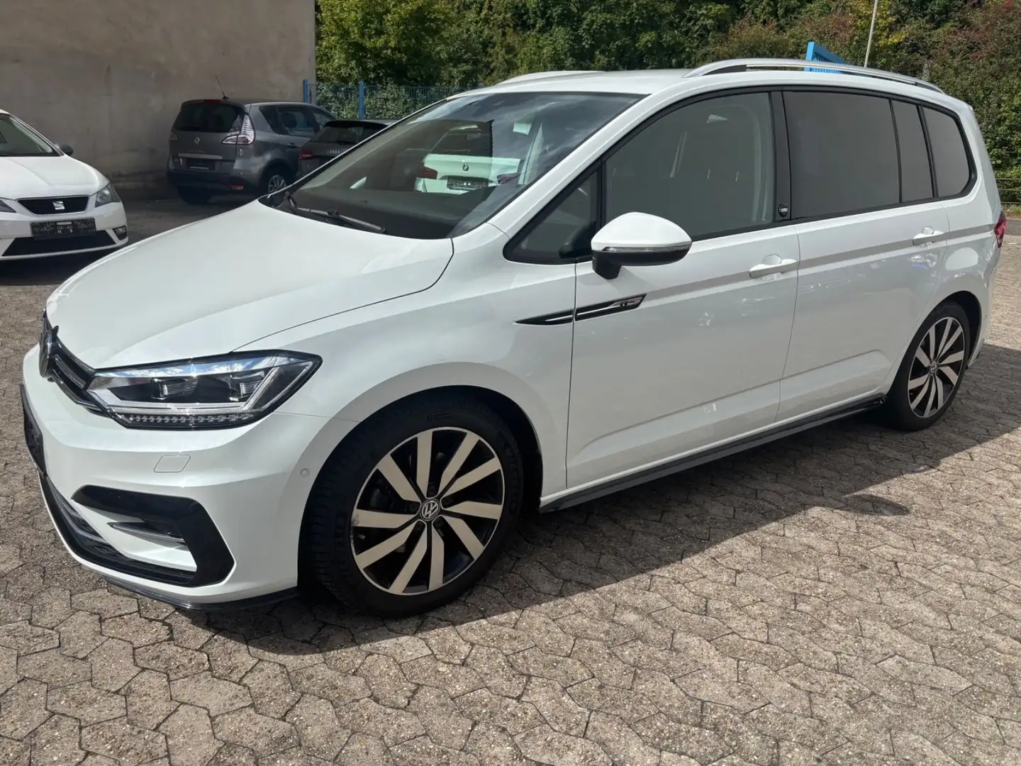 Volkswagen Touran Sound R Line 7 Sitze Navi/LED/Carplay/AHK Blanc - 1