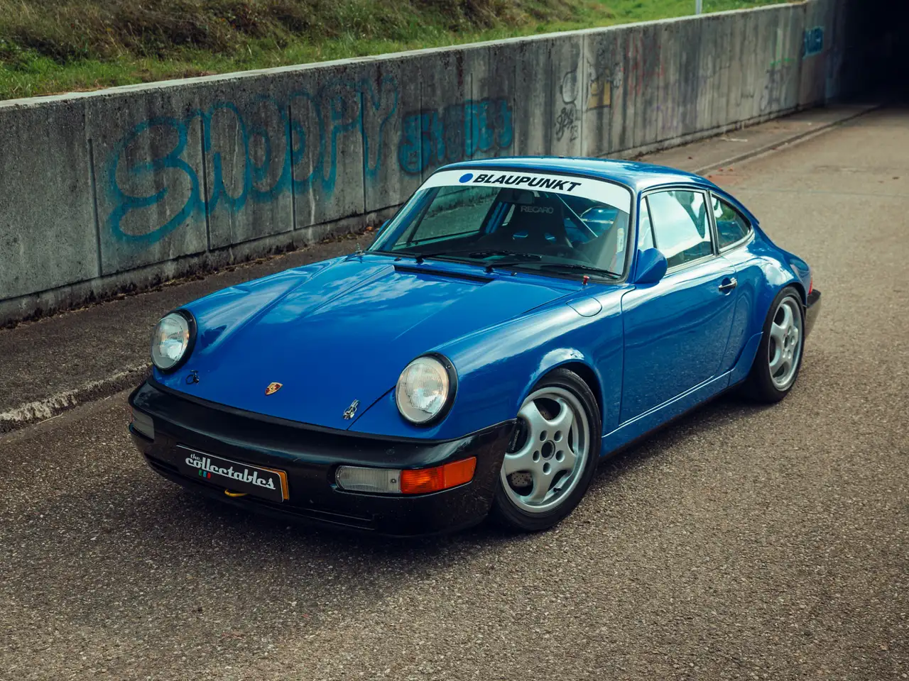 Porsche 964