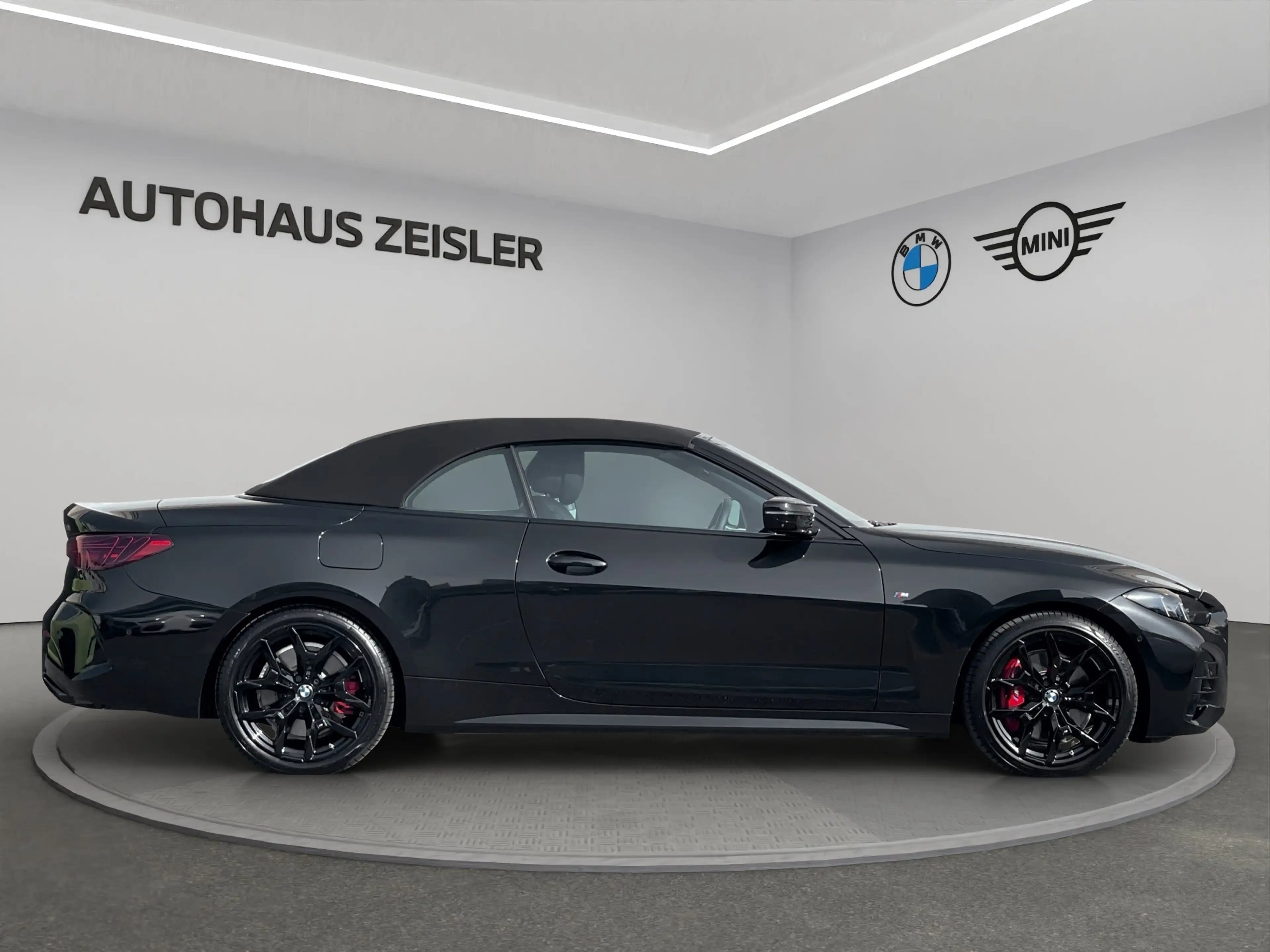 BMW 440 M440i xDrive Cabrio AHK HarmanKardon Parkassistent — photo 3