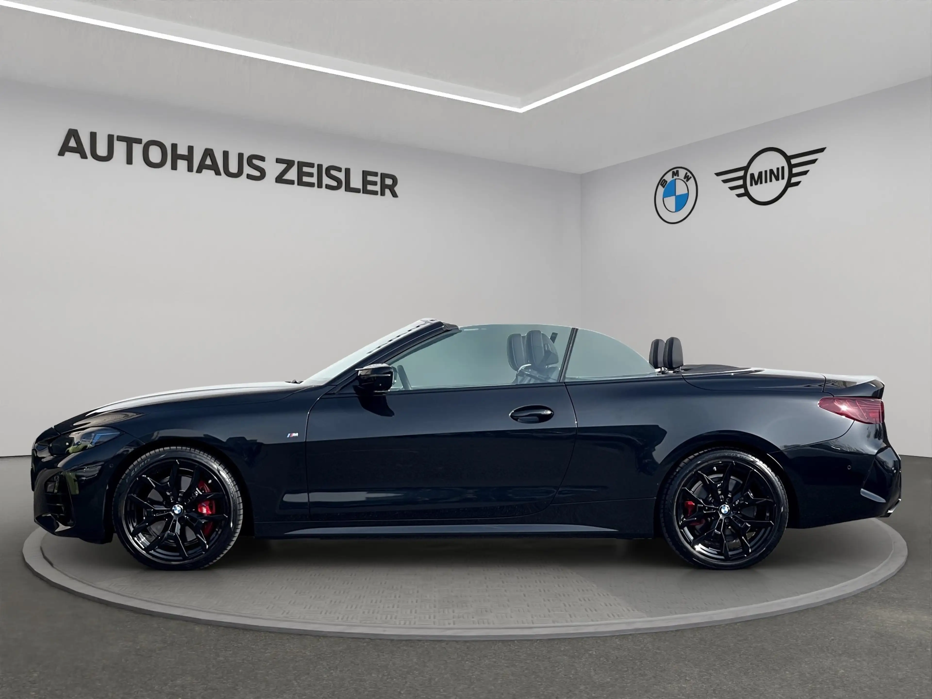 BMW 440 M440i xDrive Cabrio AHK HarmanKardon Parkassistent — photo 4