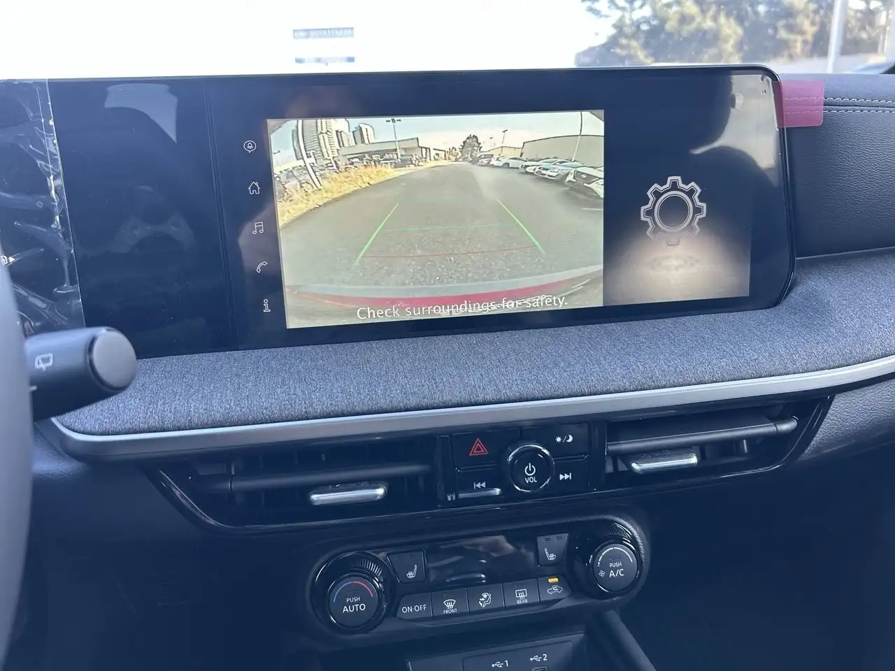 Nissan Kicks снимка Nissan Kicks