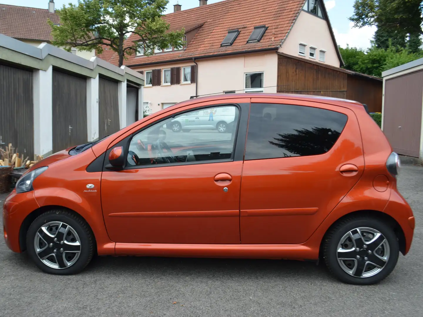 Toyota Aygo Aygo  5-Türer Orange - 2
