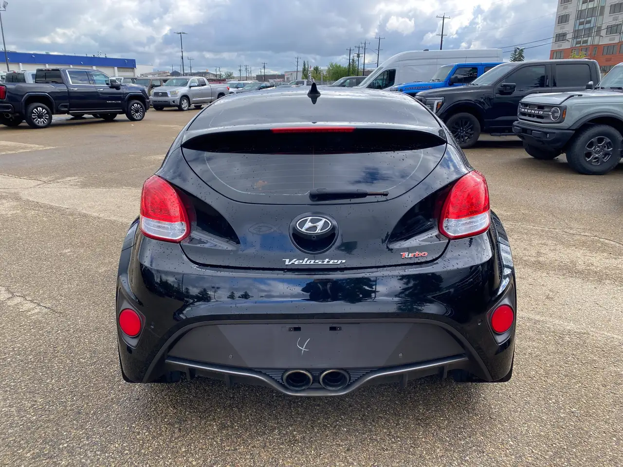 Hyundai VELOSTER photo Hyundai VELOSTER
