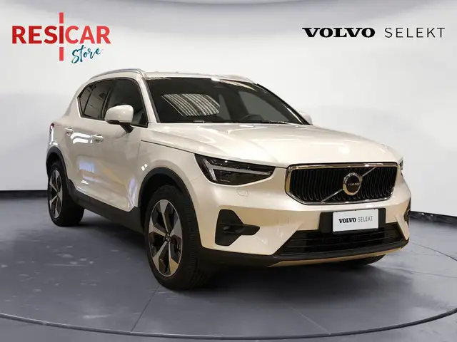 Volvo XC40 2.0 b3 Core auto