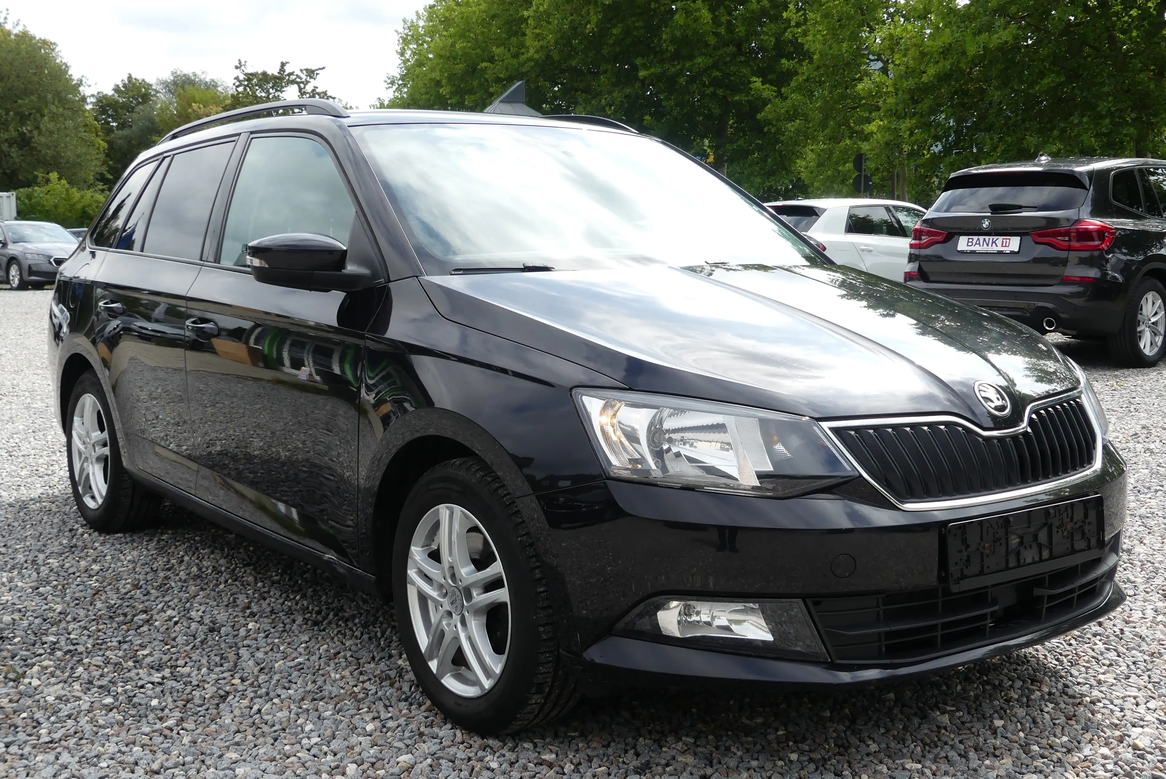 Skoda Fabia Ambition 1.2 TSI*SHZ*TEMPOMAT*DSG*AHK*KLIMA*SR*WR*EURO 6* — photo 3