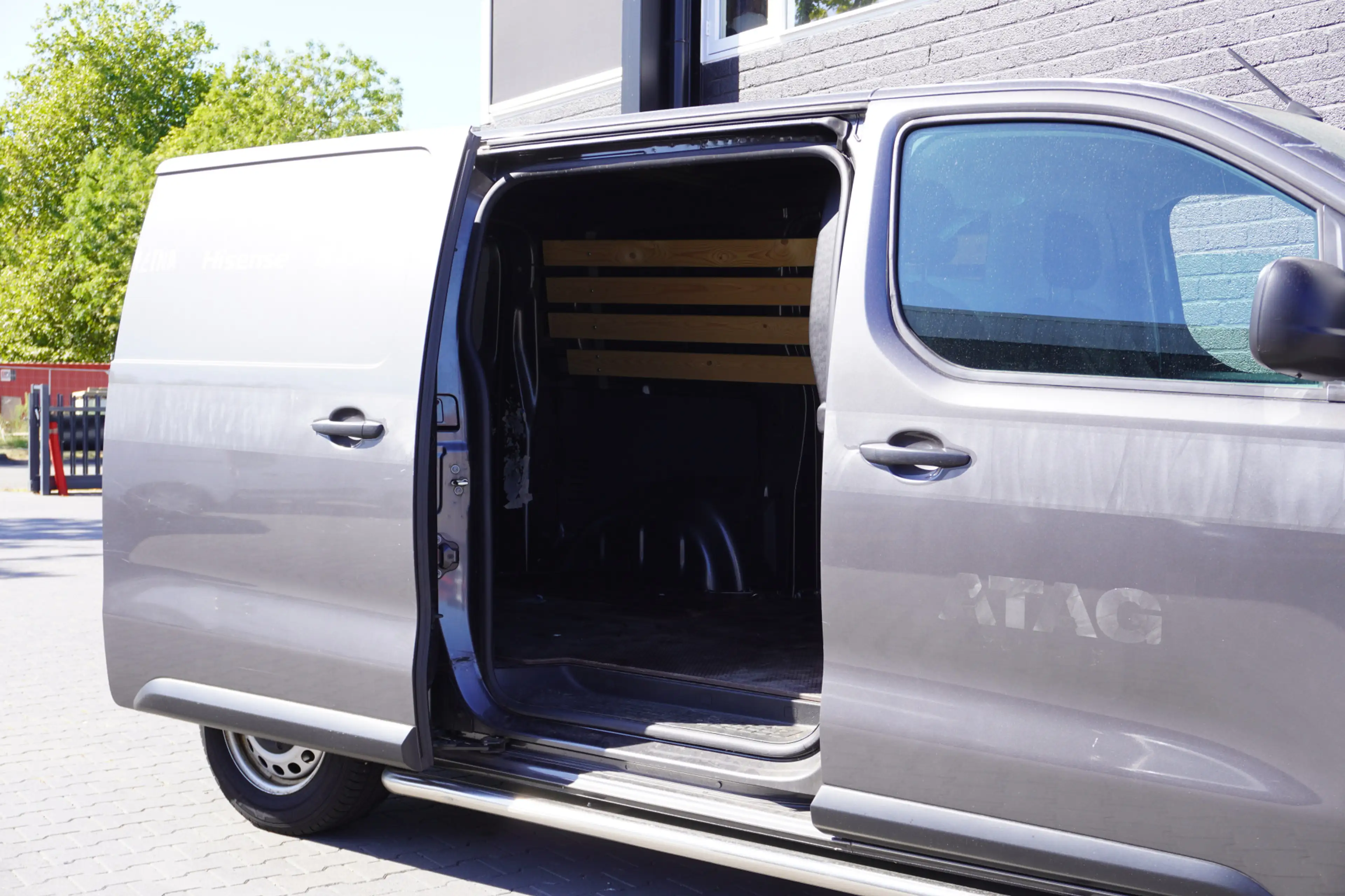 Peugeot Expert 2.0 BlueHDI L2 145PK AUTOMAAT EURO 6 - Airco - PDC — photo 9