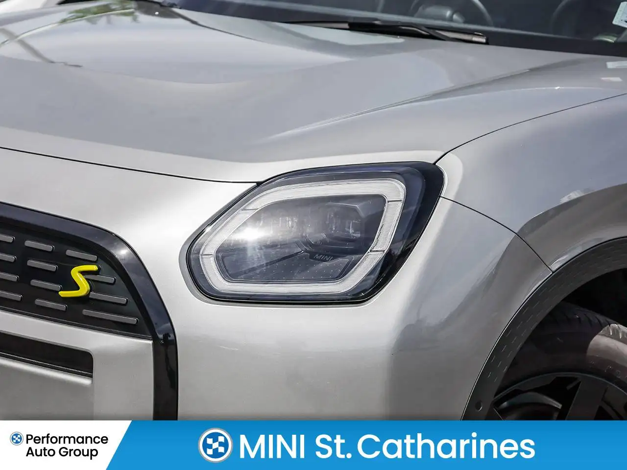MINI Countryman снимка MINI Countryman