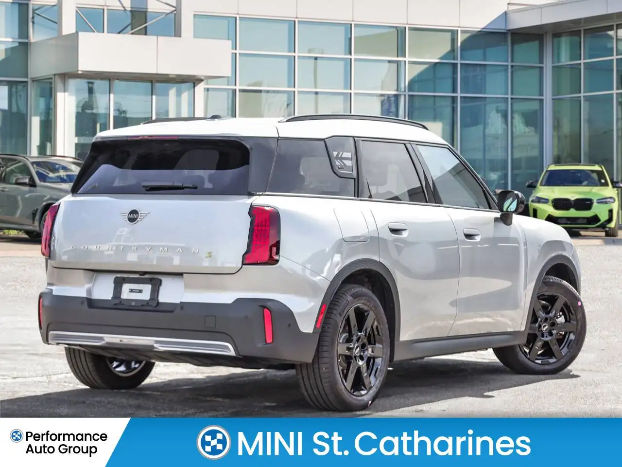 MINI Countryman снимка MINI Countryman