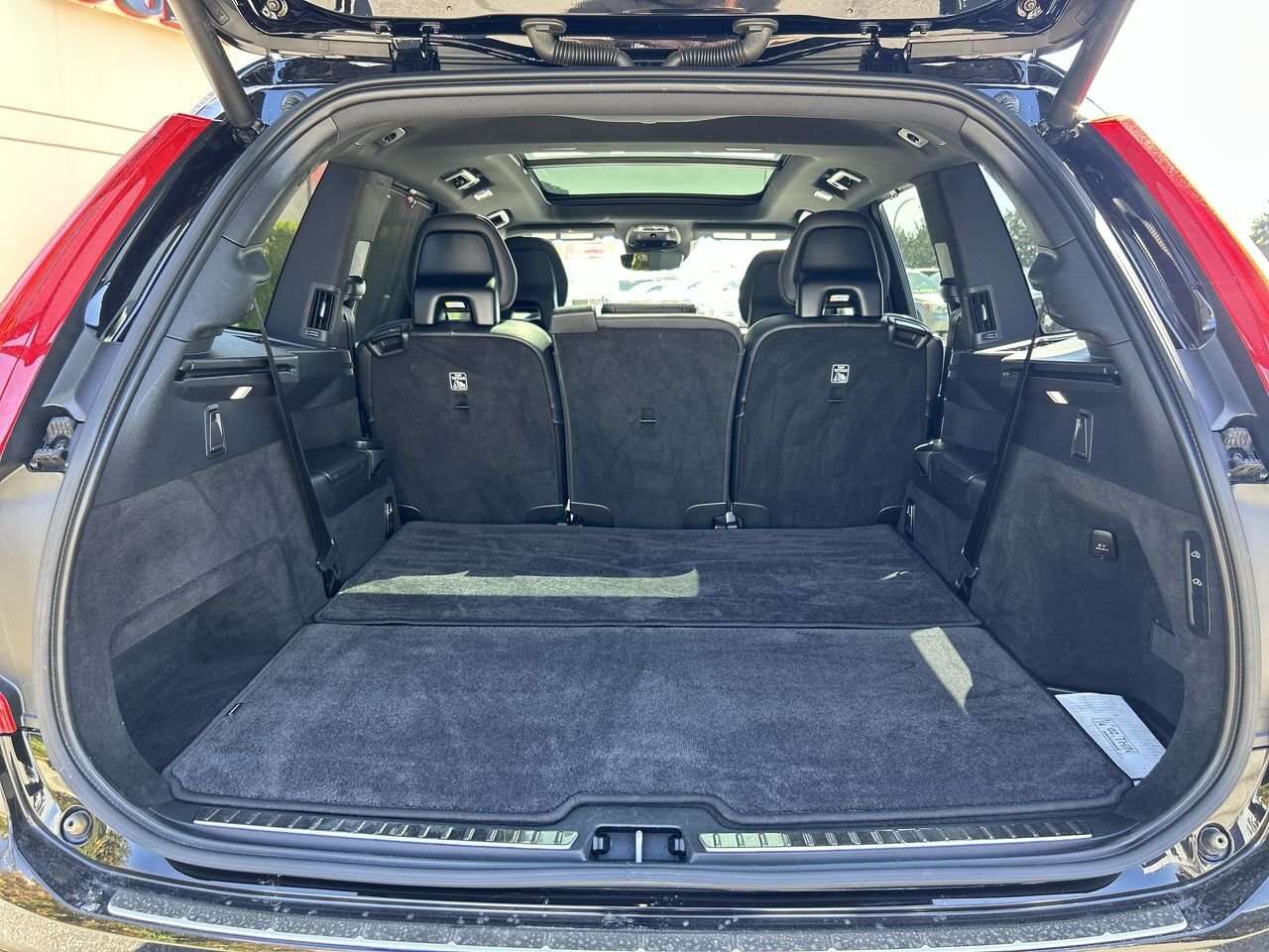 2022 Volvo XC90 R-Design Fully Loaded | Advanced Package | Climate thumb 31