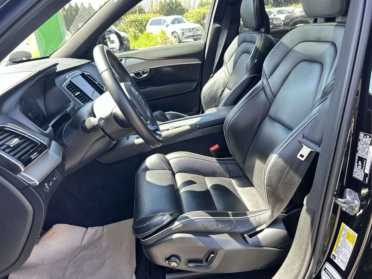 2022 Volvo XC90 R-Design Fully Loaded | Advanced Package | Climate thumb 19