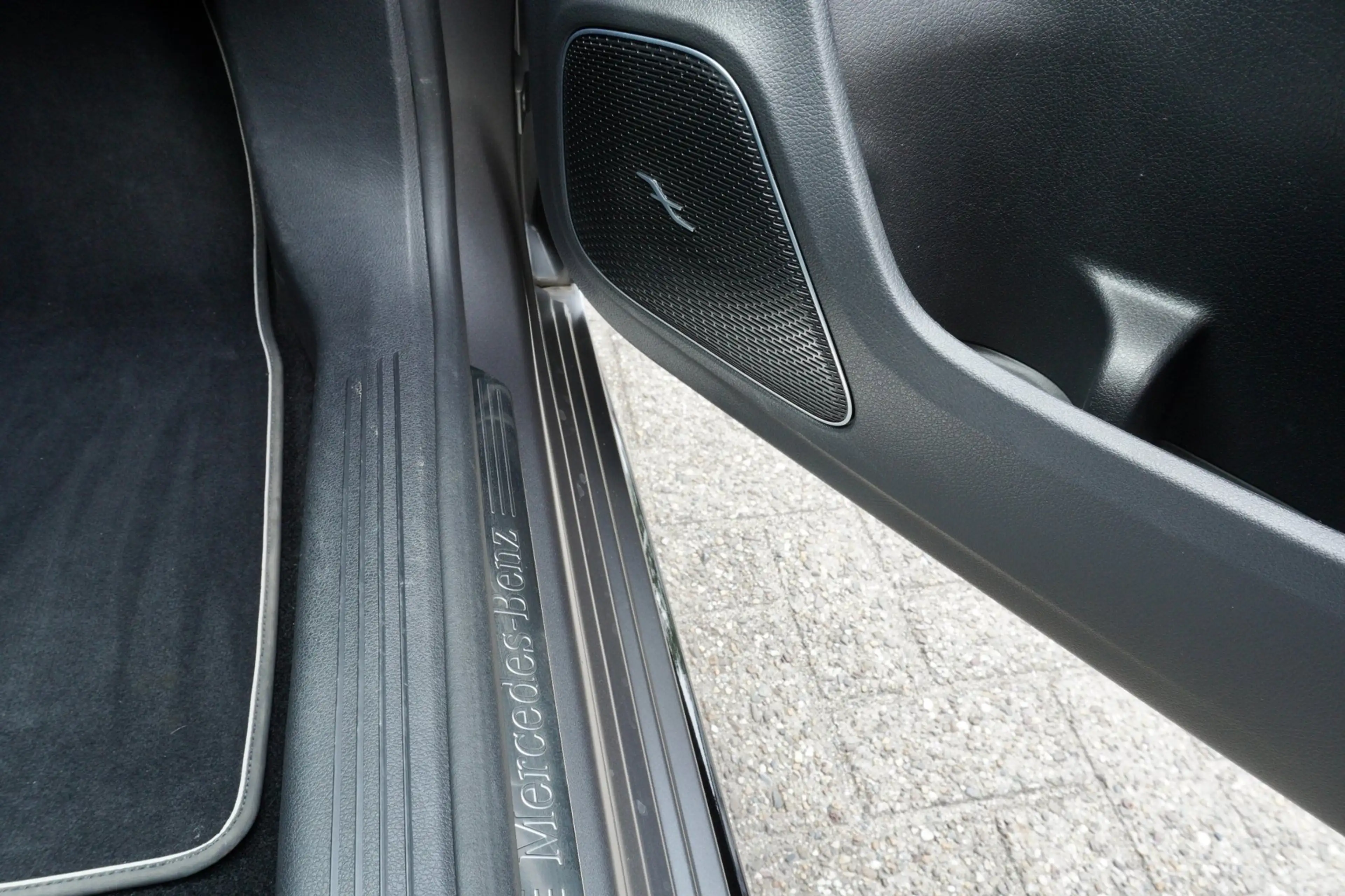 Mercedes-Benz A 250 e AMG Night pack Sfeer|Pano|360|Burmester — photo 10