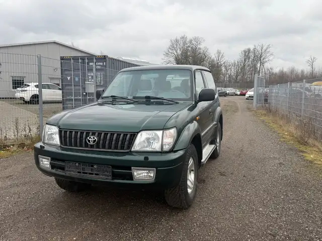 Toyota Land Cruiser 3.0 D-4D Special