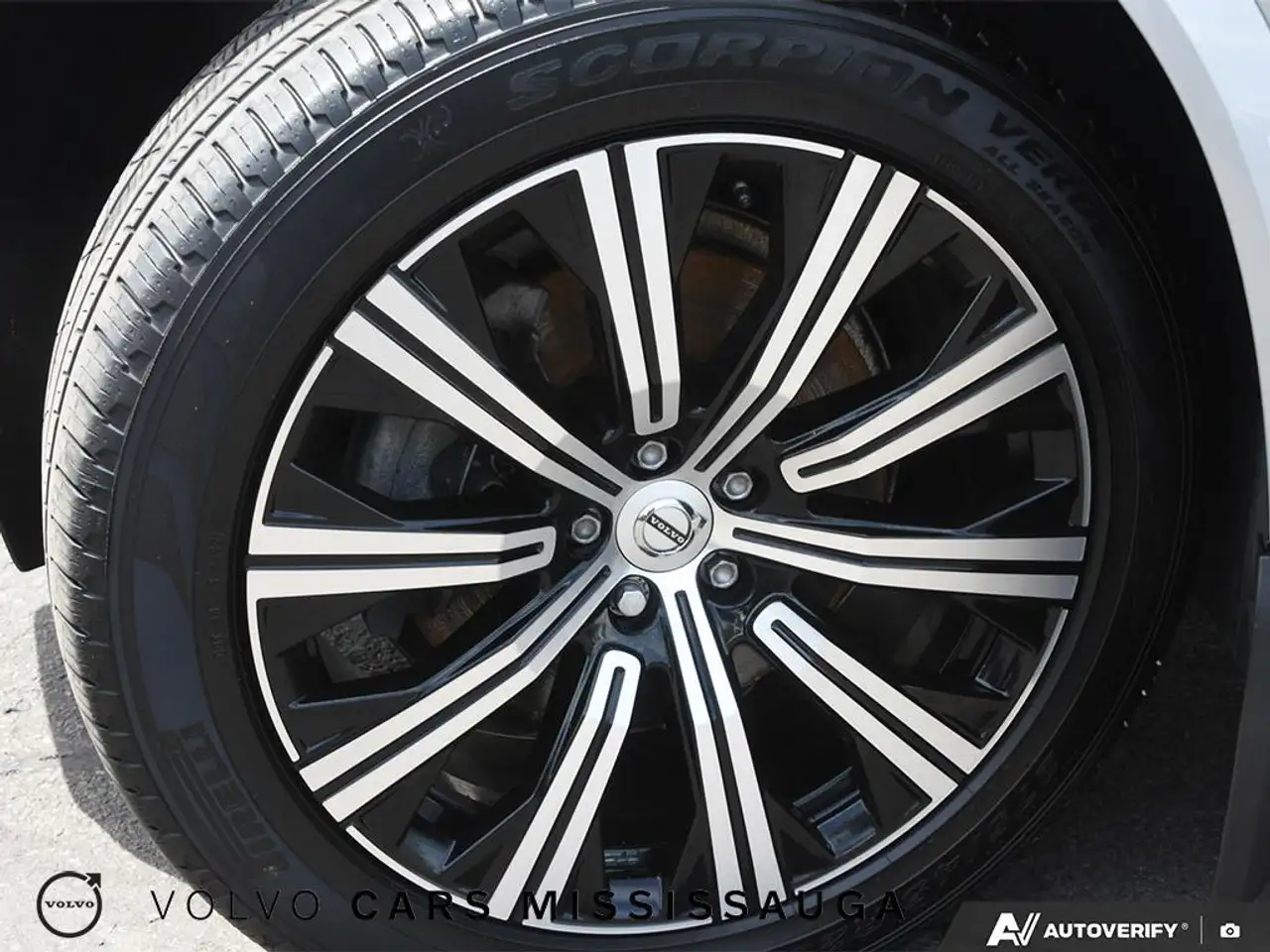 Volvo XC90 снимка Volvo XC90