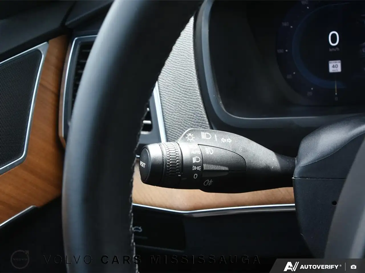 Volvo XC90 снимка Volvo XC90