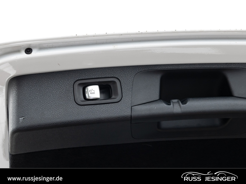 Mercedes-Benz E 400 d 4M T AMG Line *AHK*Cam*Memo*Pano*Night* — photo 10