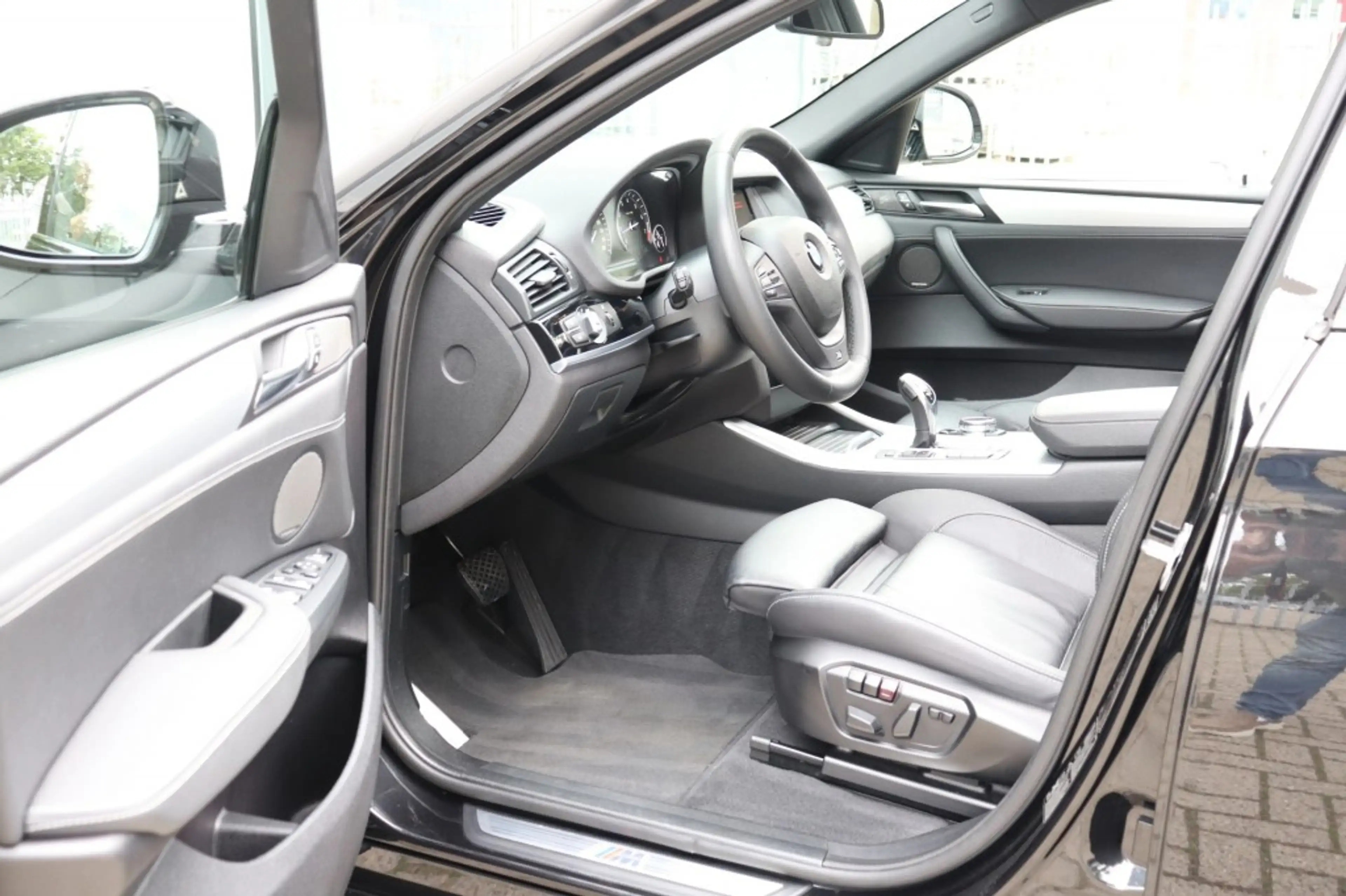 BMW X4 XDRIVE35I (306PK) HIGH EXEC./M-SPORT/ORIG.NL/DEALE — photo 10