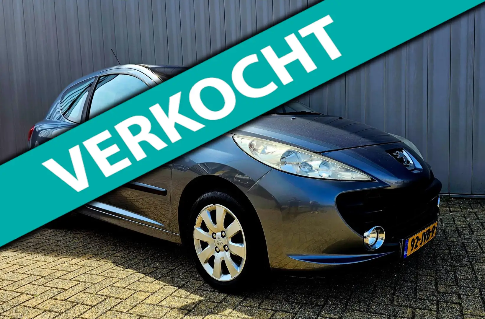 Peugeot 207 1.4 VTi Look NAP Airco Gris - 1