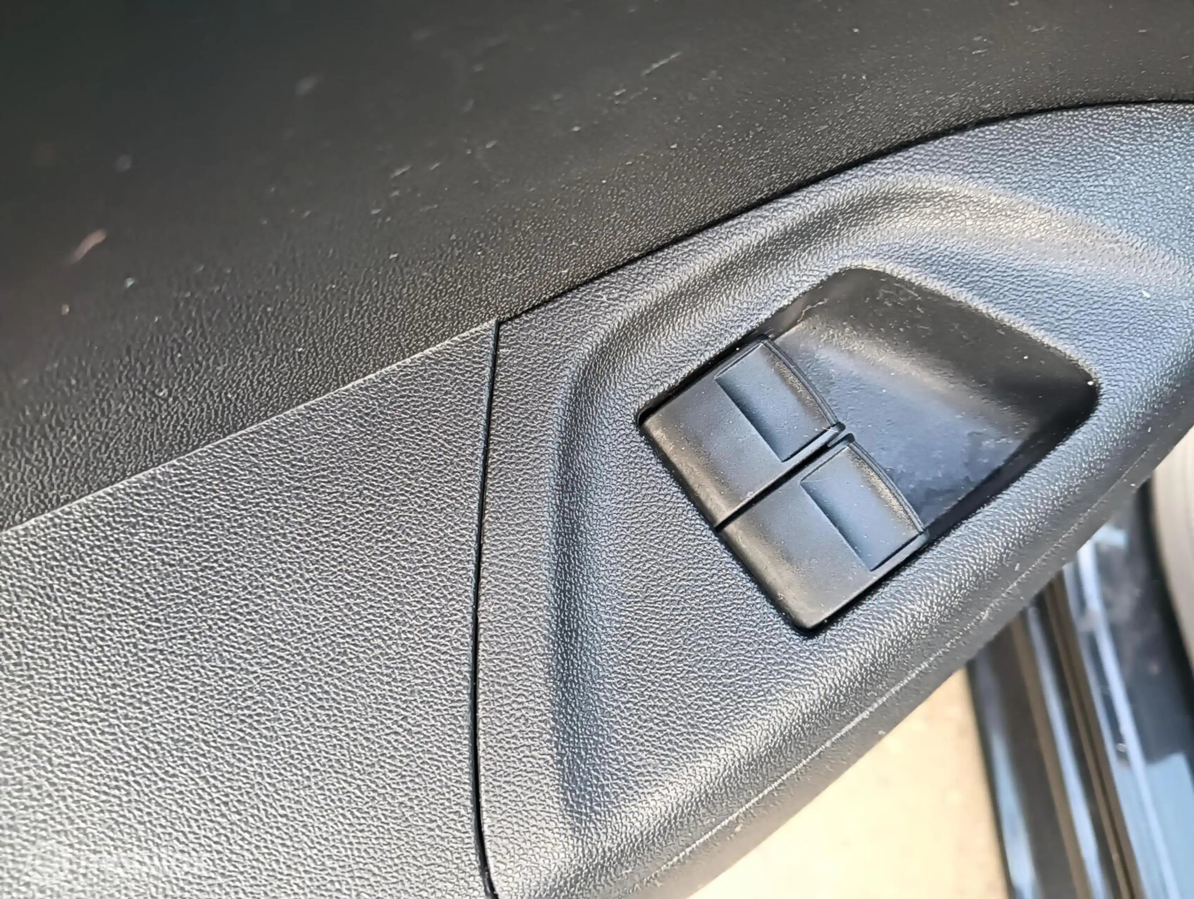 Citroen C1 1.0 e-VTi Cool/groot scherm/5-deurs — photo 12