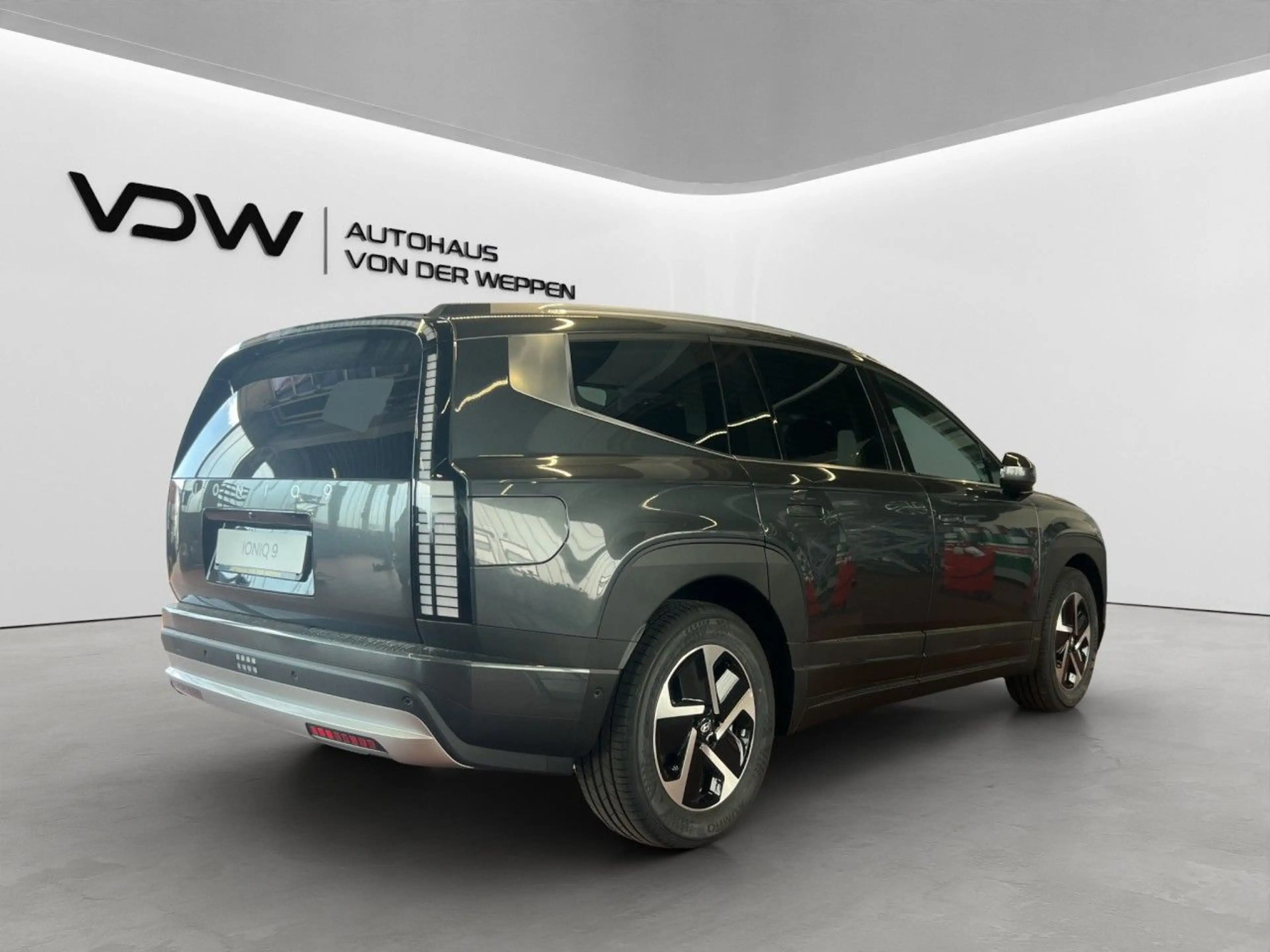 Hyundai IONIQ 9 TECHNIQ 7 SITZE INKL. GLASDACH! — photo 9