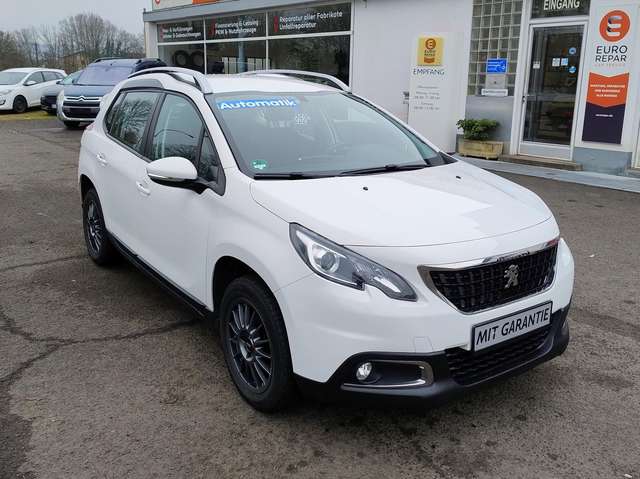 Imagine Peugeot 2008 1,2 PT. 110 S&S Active Automaitk, AHK, Allwetter
