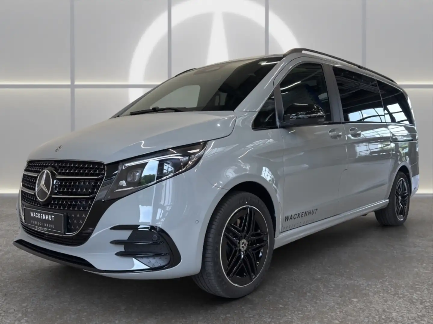 Mercedes-Benz V 300 d 4M AVANTGARDE LANG AMG LINE NIGHT+STDHZG Gris - 1