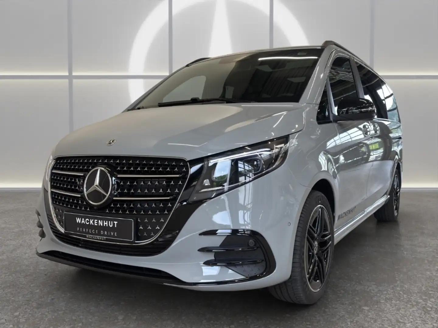 Mercedes-Benz V 300 d 4M AVANTGARDE LANG AMG LINE NIGHT+STDHZG Gris - 2