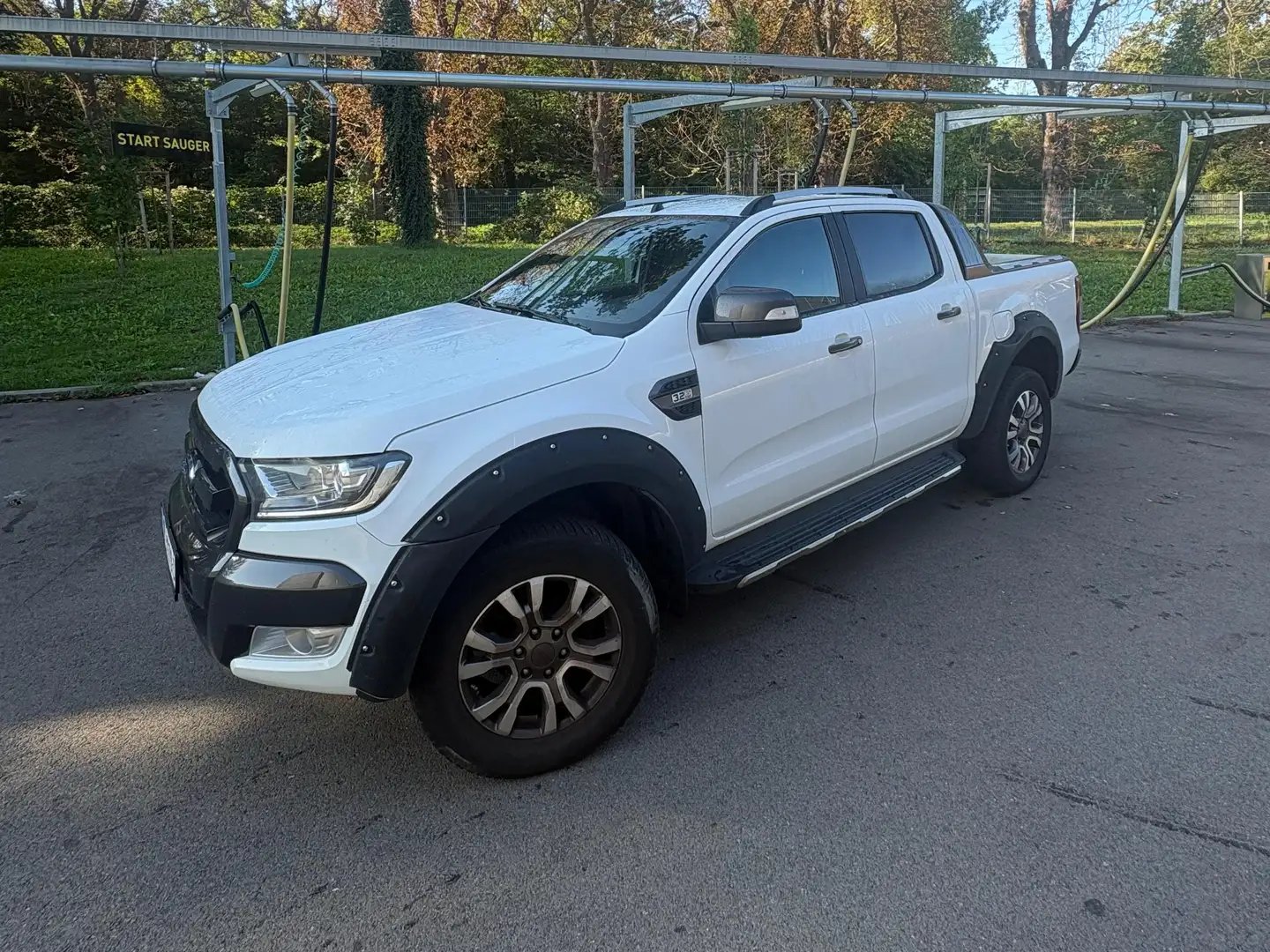 Ford Ranger Wildtrak Weiß - 1